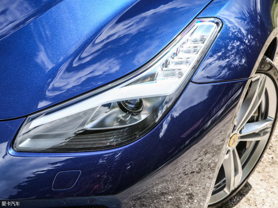 2016GTC4Lusso 6.3 V12