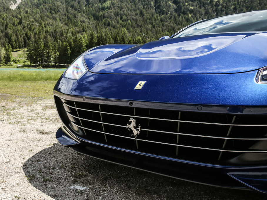 2016GTC4Lusso 6.3 V12