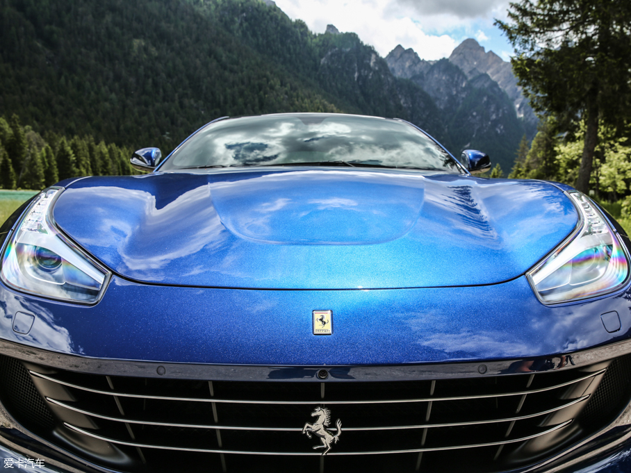 2016GTC4Lusso 6.3 V12