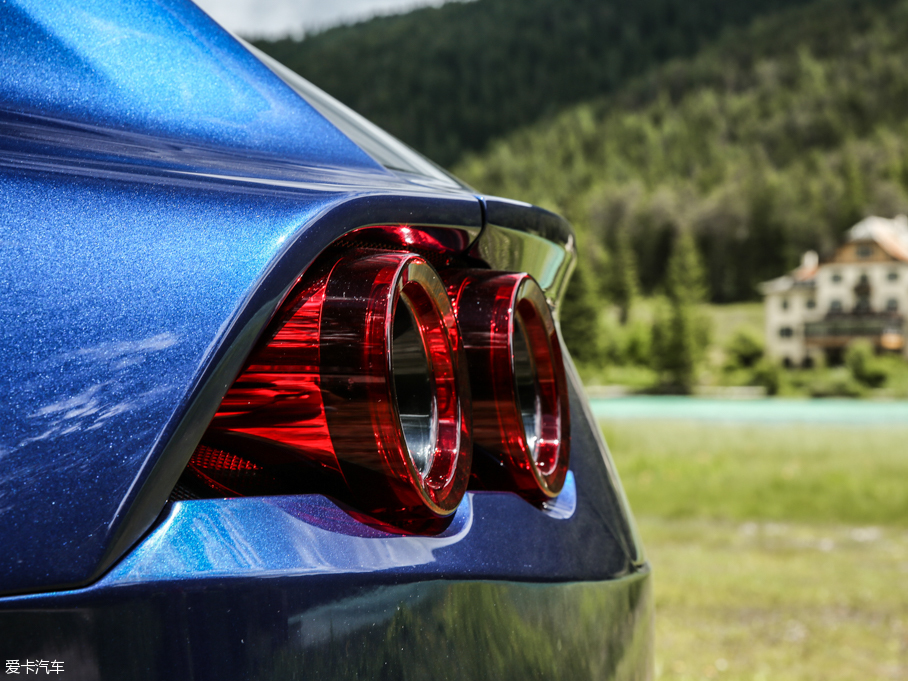 2016GTC4Lusso 6.3 V12