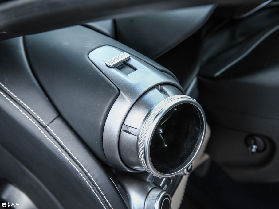 2016GTC4Lusso 6.3 V12