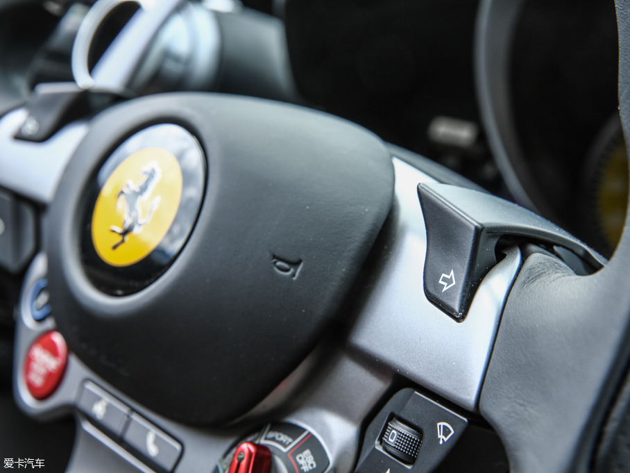 2016��GTC4Lusso 6.3 V12