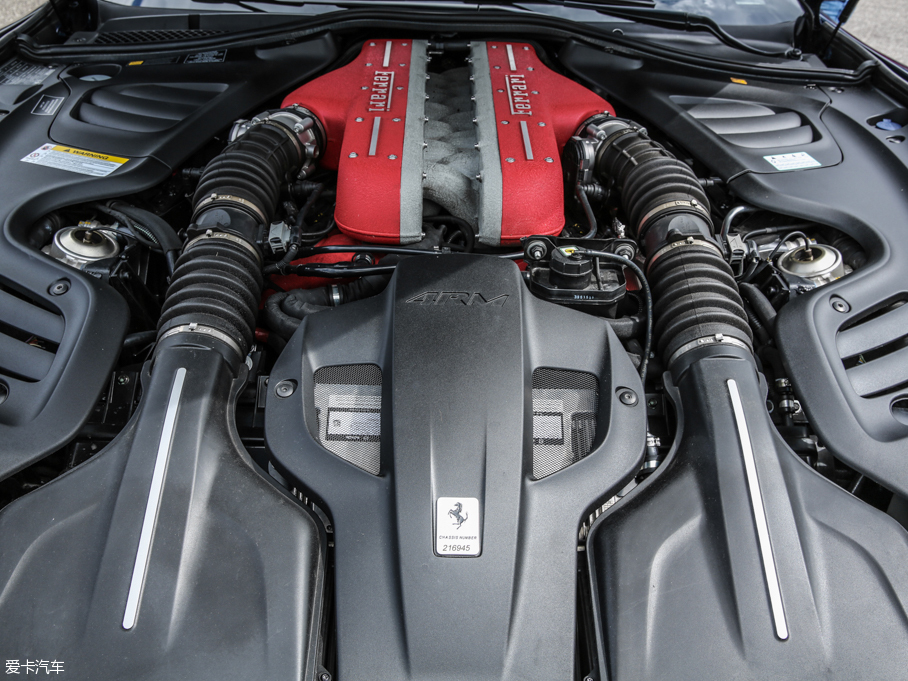 2016GTC4Lusso 6.3 V12