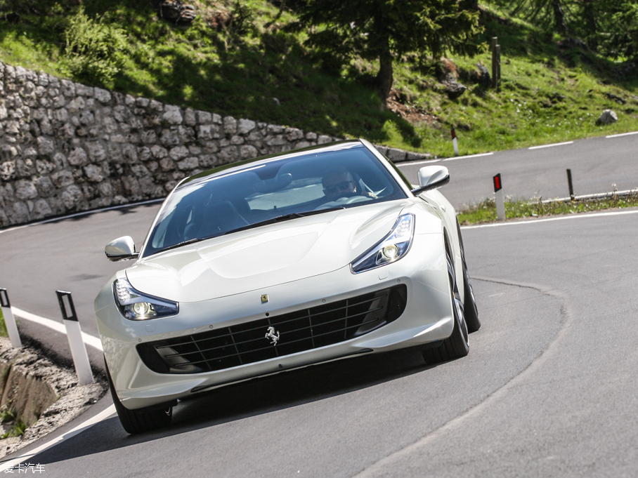 2016GTC4Lusso 6.3 V12