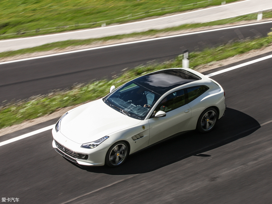 2016GTC4Lusso 6.3 V12