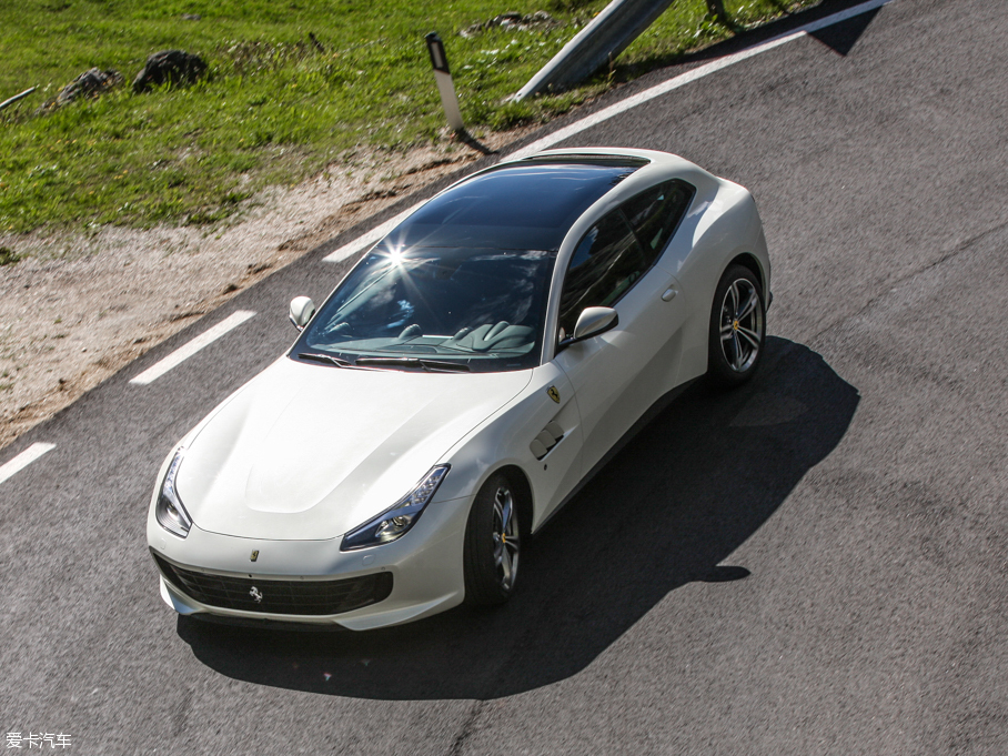 2016GTC4Lusso 6.3 V12