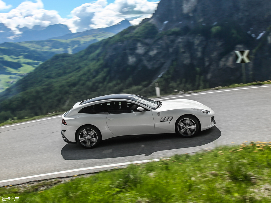 2016GTC4Lusso 6.3 V12