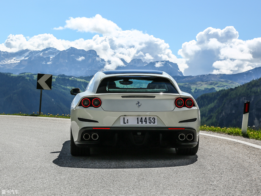 2016GTC4Lusso 6.3 V12
