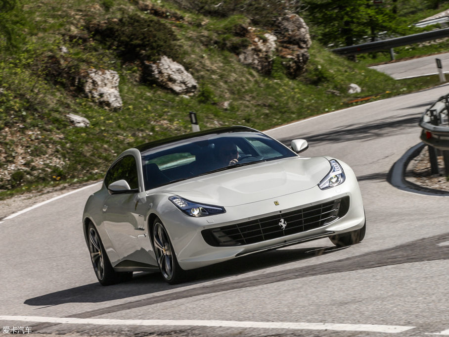 2016GTC4Lusso 6.3 V12