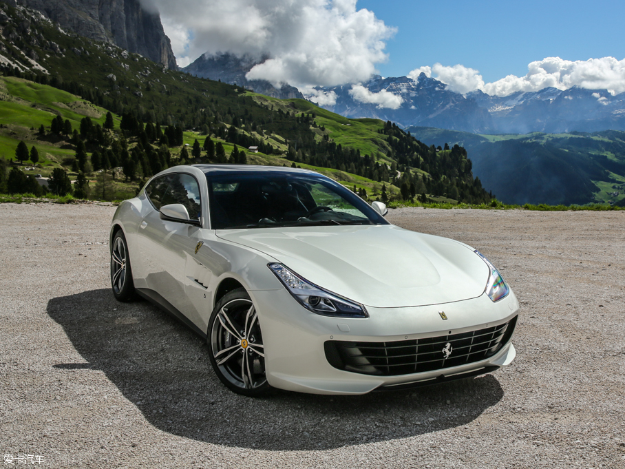 2016GTC4Lusso 6.3 V12