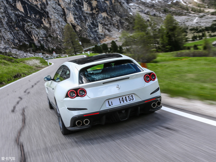 2016GTC4Lusso 6.3 V12