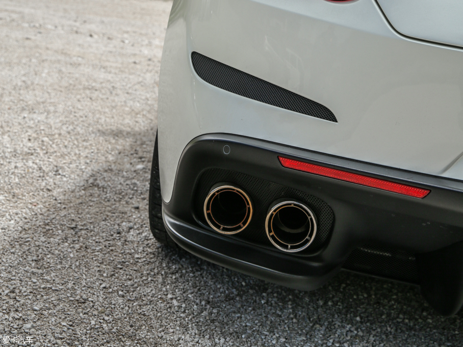 2016GTC4Lusso 6.3 V12