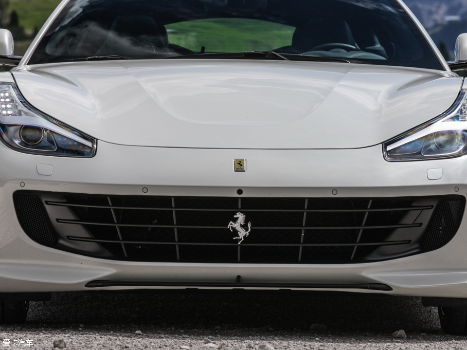 2016GTC4Lusso 6.3 V12