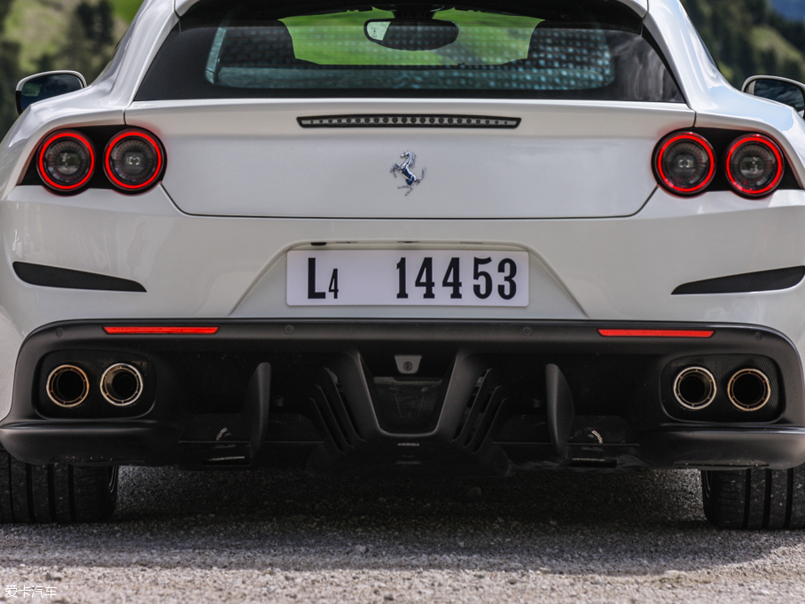 2016GTC4Lusso 6.3 V12