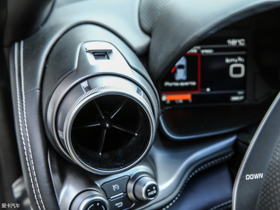 2016GTC4Lusso 6.3 V12