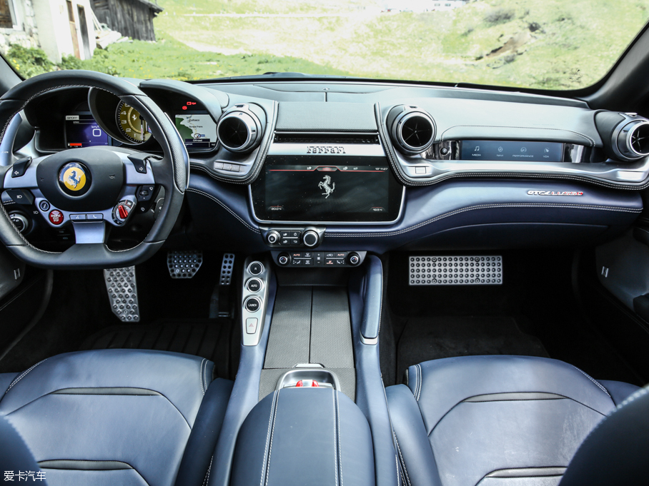 2016GTC4Lusso 6.3 V12