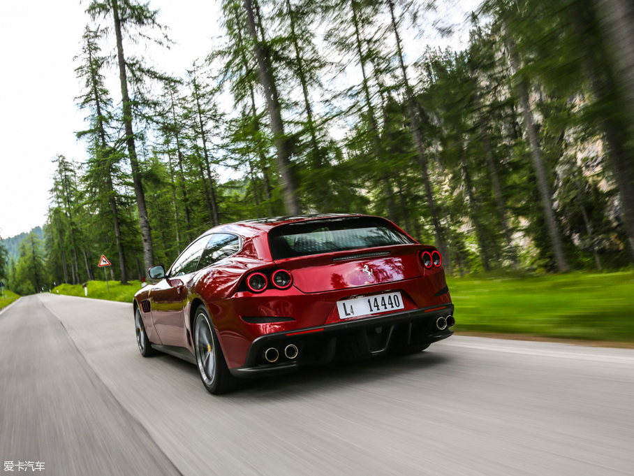 2016GTC4Lusso 6.3 V12
