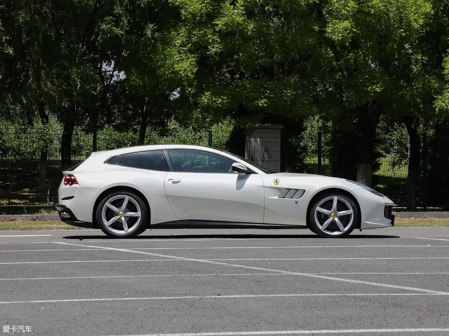 2016GTC4Lusso 6.3 V12
