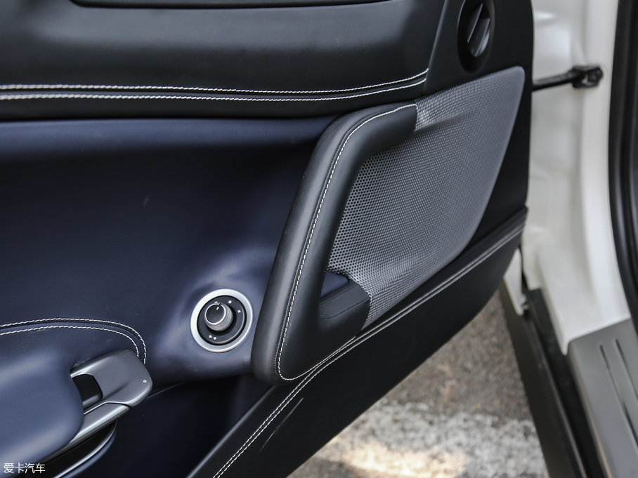 2016GTC4Lusso 6.3 V12