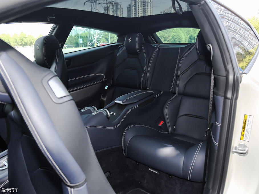 2016GTC4Lusso 6.3 V12