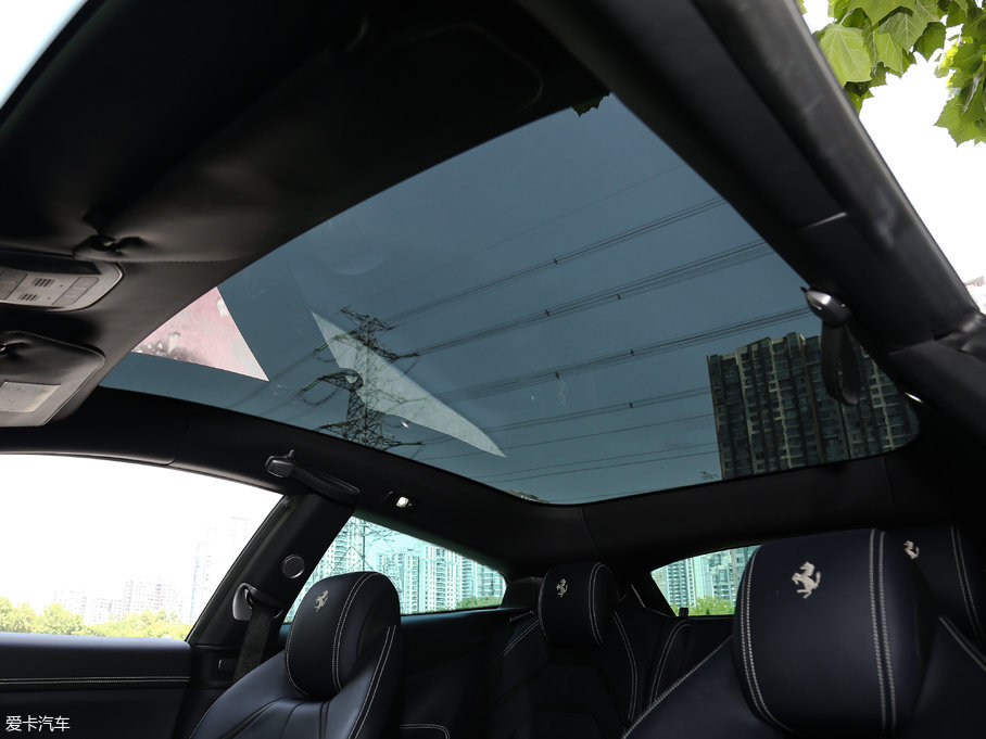 2016GTC4Lusso 6.3 V12