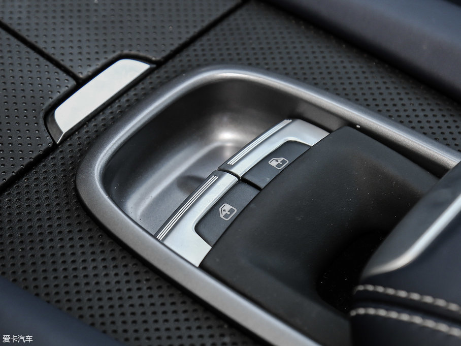 2016GTC4Lusso 6.3 V12