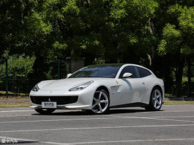 2016GTC4Lusso 