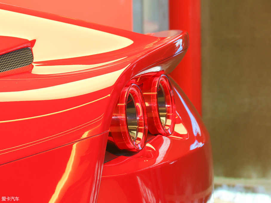 2017812 Superfast 