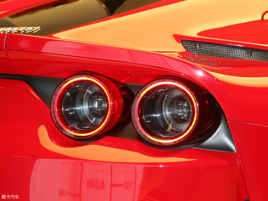 2017812 Superfast 