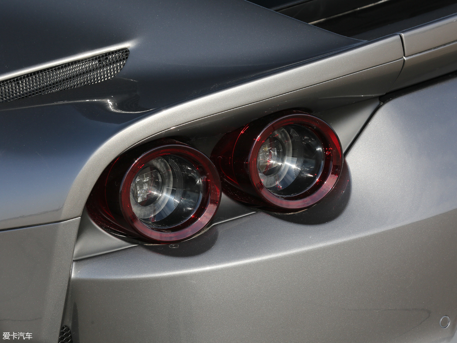 2017812 Superfast 