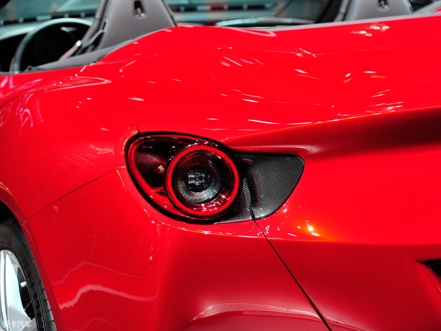 2018Portofino 3.9T V8