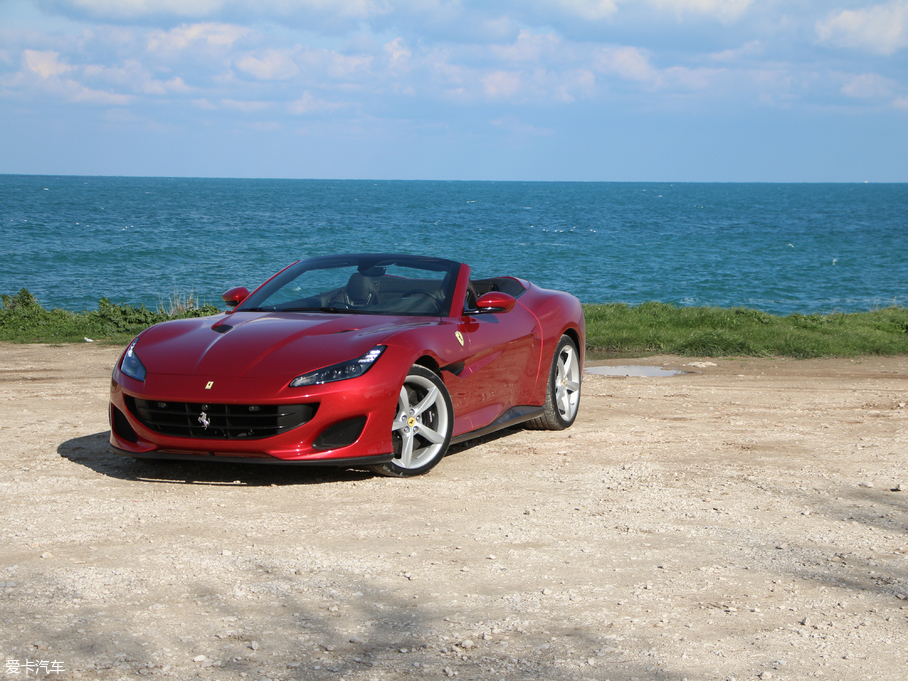 2018Portofino 3.9T V8