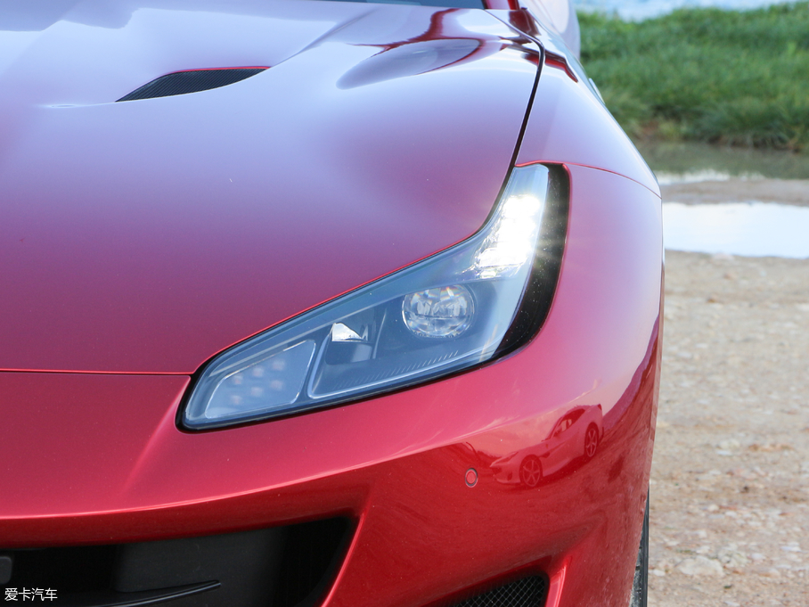 2018Portofino 3.9T V8