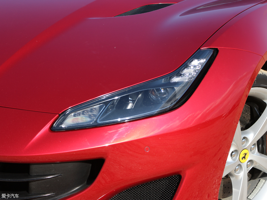 2018Portofino 3.9T V8