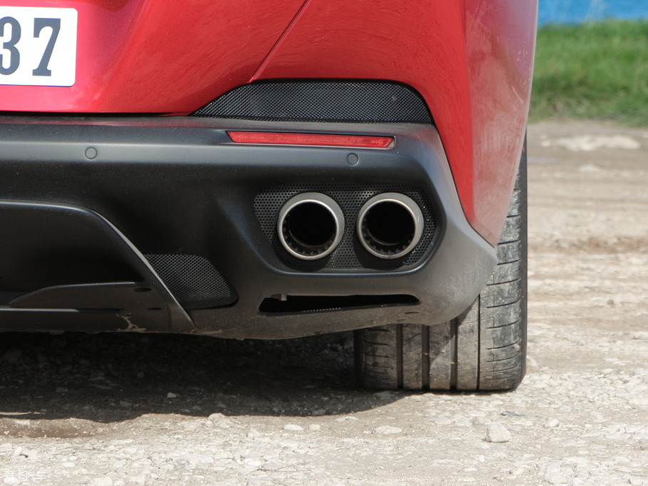 2018Portofino 3.9T V8