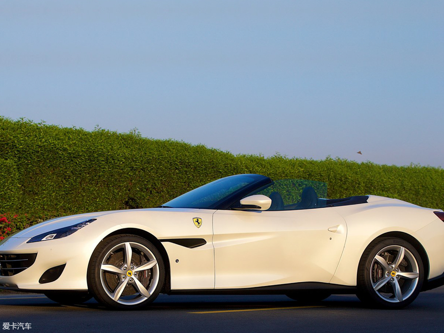 2018Portofino 3.9T V8