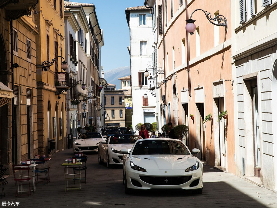 2018Portofino 3.9T V8