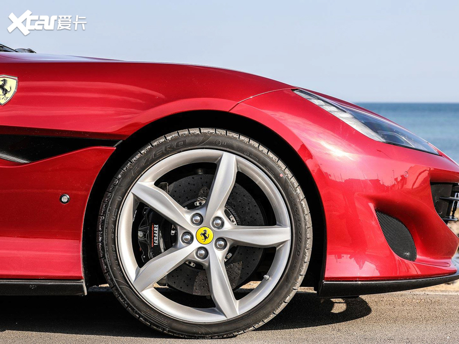 2018Portofino 3.9T V8