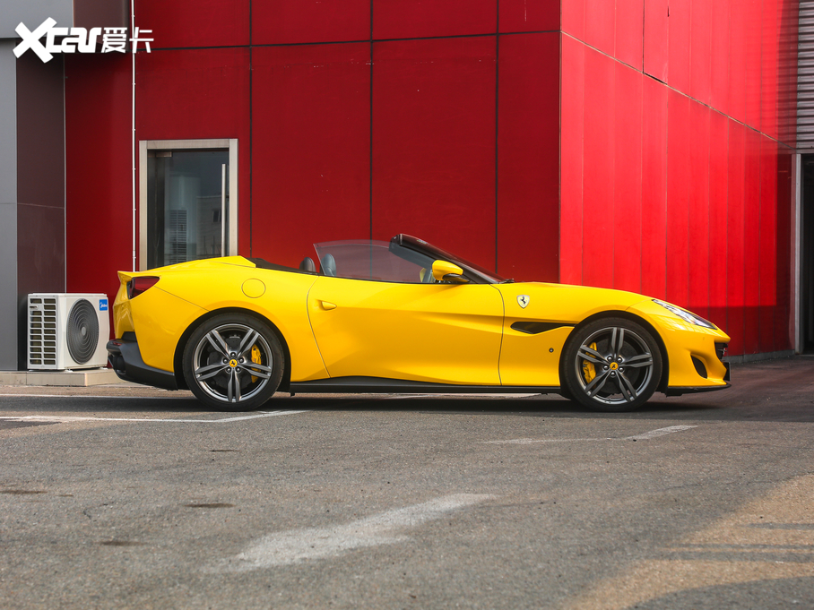 2018Portofino 3.9T V8