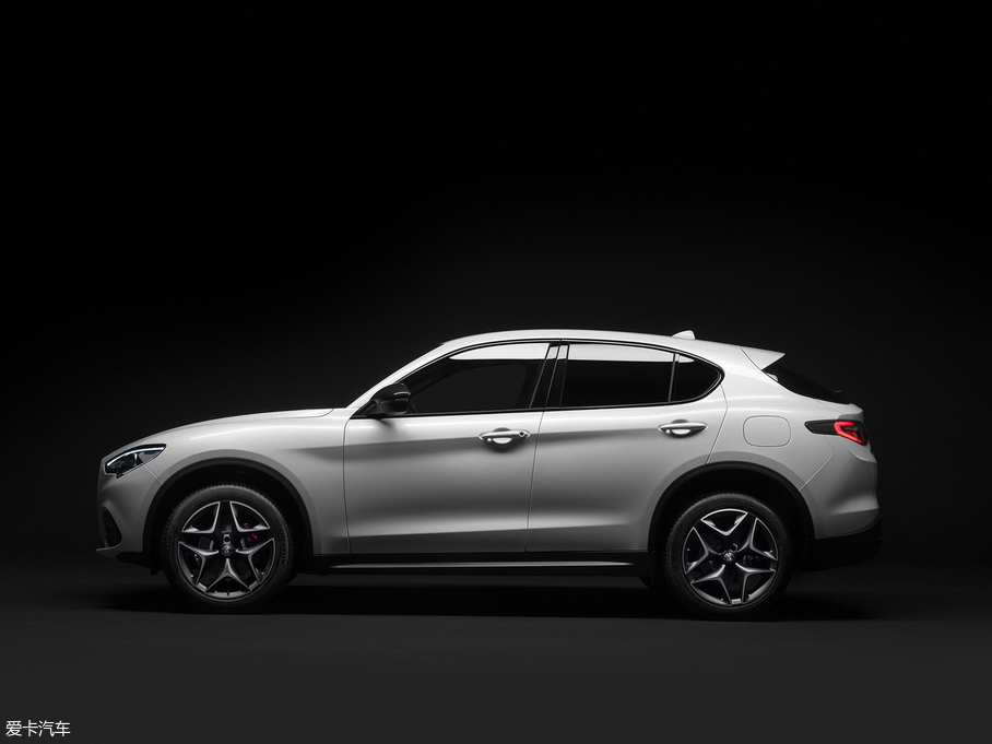 2019Stelvio˹̹S Ti