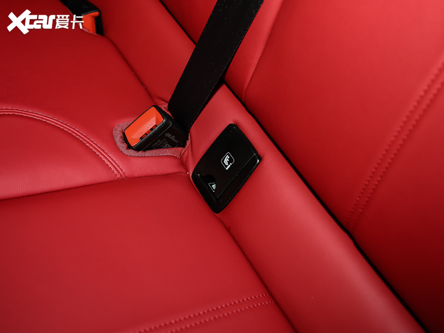 2019Stelvio˹̹S 280HP A Black Package