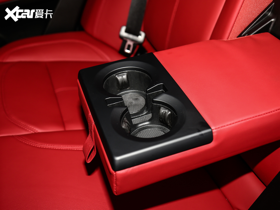 2019Stelvio˹̹S 280HP A Black Package