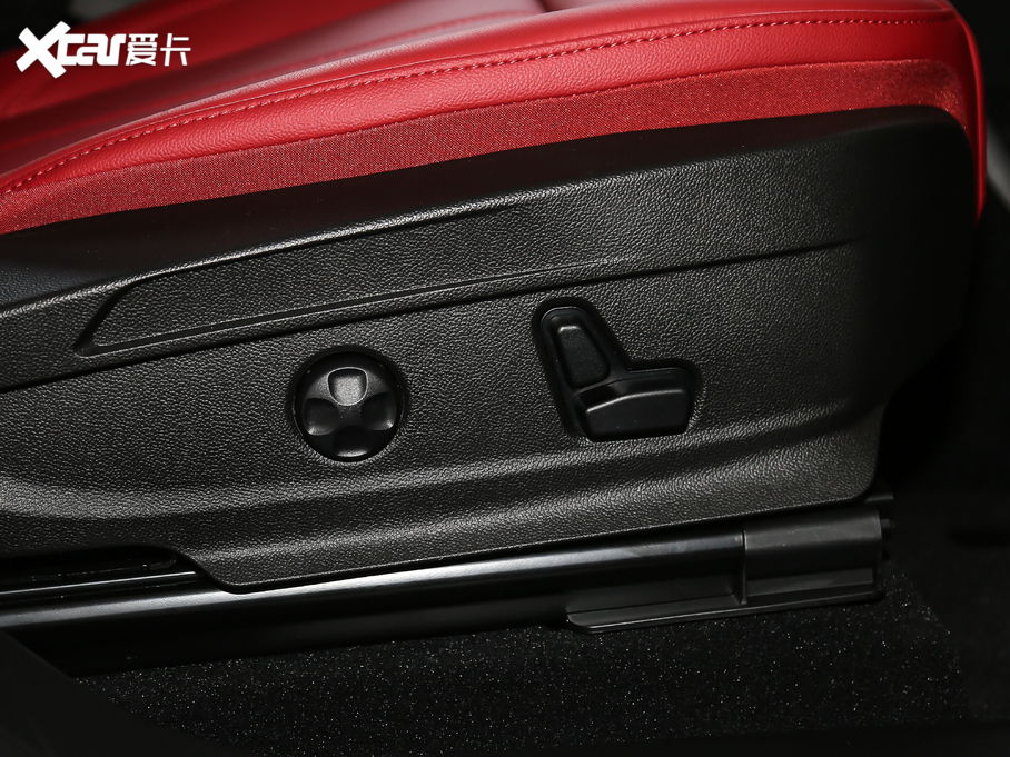 2019Stelvio˹̹S 280HP A Black Package