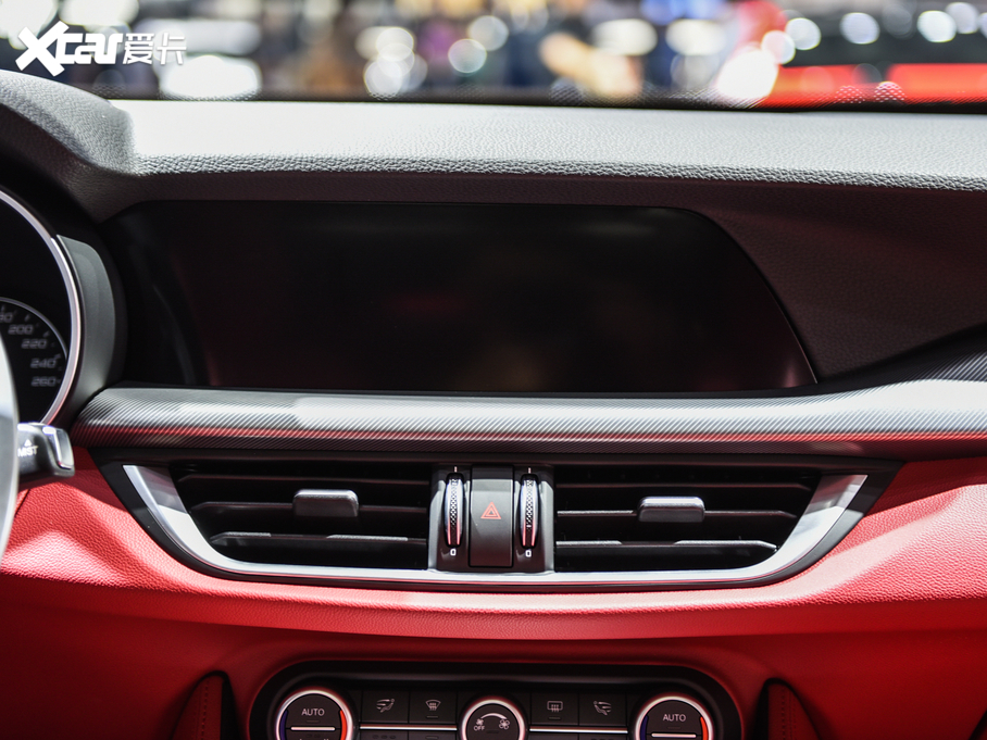 2019Stelvio˹̹S 280HP A Black Package