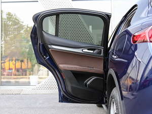 2019280HP A Black Package ܇T