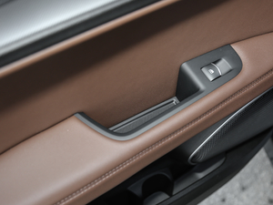 2019280HP A Black Package g