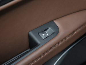 2019280HP A Black Package g