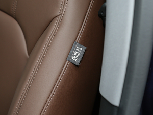 2019280HP A Black Package g