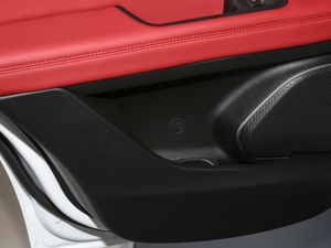 2019280HP A Black Package g