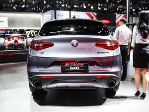 2019280HP A Black Package 	